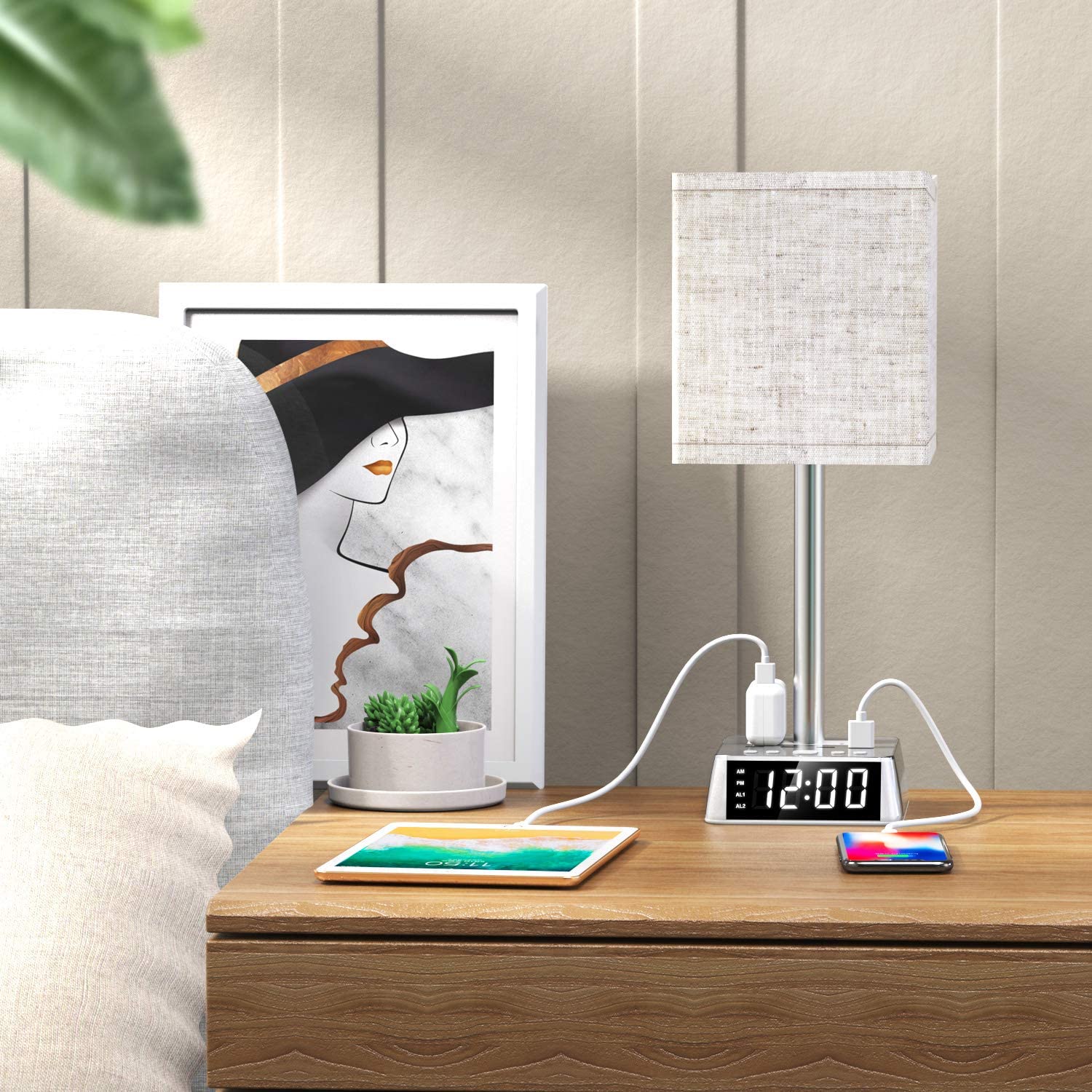 Table Lamp, 4 USB Ports & amp; AC Power Outlets, Alarm Clock