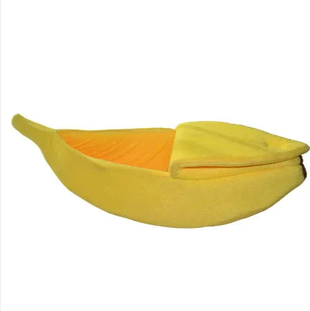 Banana Pet Bed – Cozy Sleeping Bag for Cats & Dogs Trendverse Market
